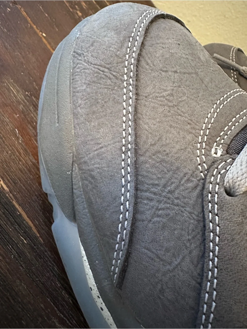 Jordan Retro 5, wolf grey 2026